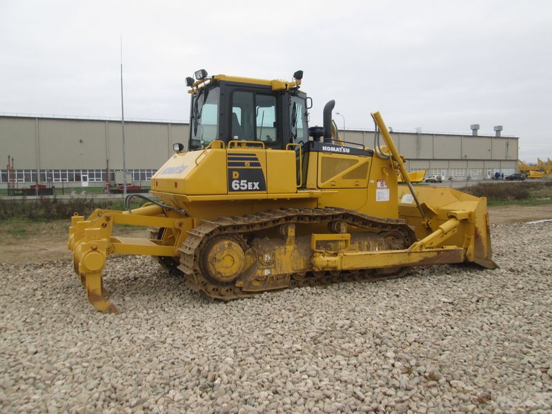 Аренда бульдозера Komatsu D65EX-16